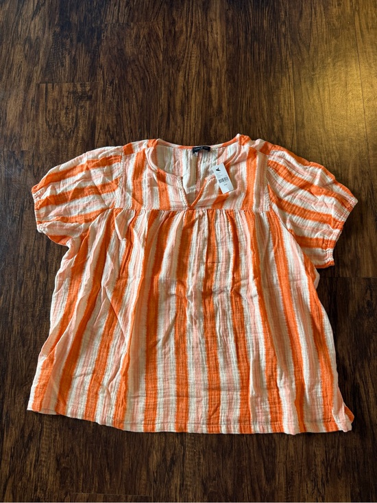 Lane Bryant Tops - Lane Bryant, 18/20. NWT. Orange and White Striped Short Sleeve Peasant Top